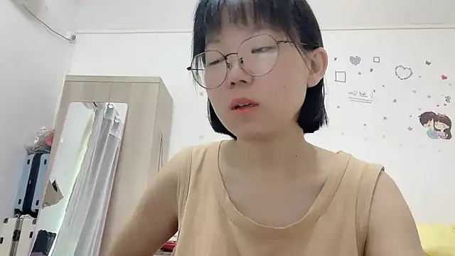 Belle-LL online show from 04-30-26, 08:21