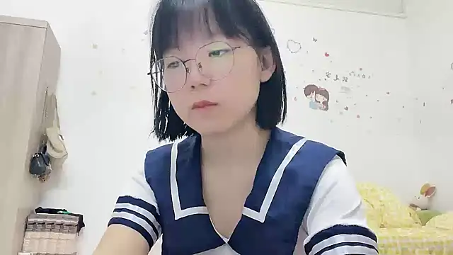 Belle-LL online show from 05-30-26, 03:50