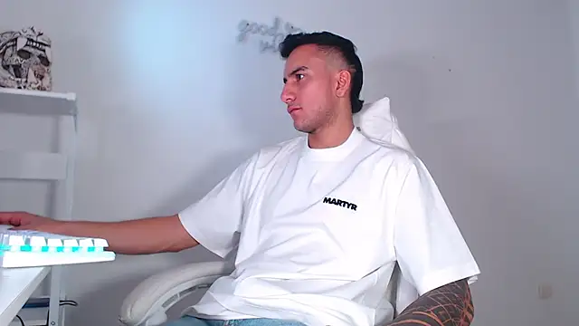 CaishenX  online show from 05-05-26, 03:20