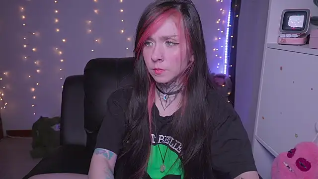 -VKatt online show from 06-13-26, 05:11
