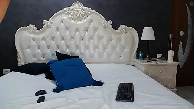 MeghanLoft online show from 07-14-26, 10:21