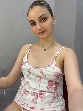 AmeliaLux online show from 05-10-26, 01:46