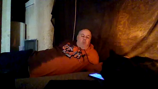Nightshade1195 online show from 05-16-26, 06:29