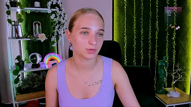 Snapshot of ollivia_dream chatting on 07-02-26, 06:08 ollivia dream online show from 07-02-26, 06:08
