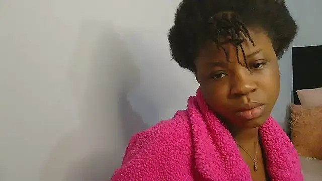 Snapshot of julianaa19 chatting on 07-16-26, 05:15 julianaa19 online show from 07-16-26, 05:15