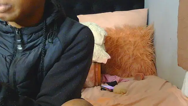 julianaa19 online show from 05-20-26, 04:09