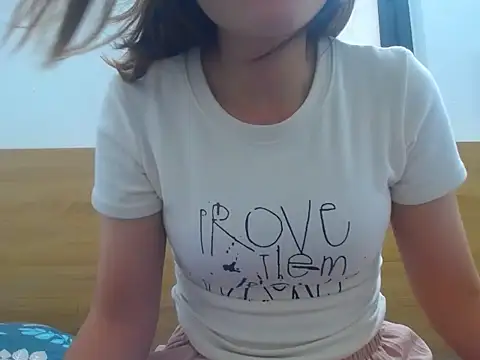 Mimi 200 online show from 06-05-26, 06:29