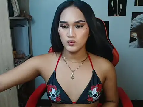 Snapshot of YourHot_Nica chatting on 05-09-26, 02:26 YourHot Nica online show from 05-09-26, 02:26