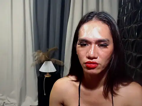 Queen Haliyah online show from 05-15-26, 11:25