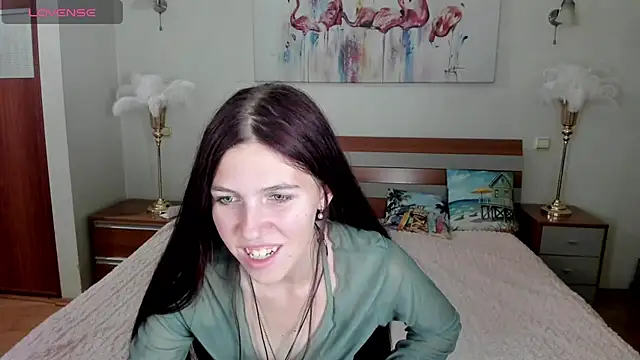 Snapshot of MaryRapunzel chatting on 06-10-26, 08:32 MaryRapunzel online show from 06-10-26, 08:32