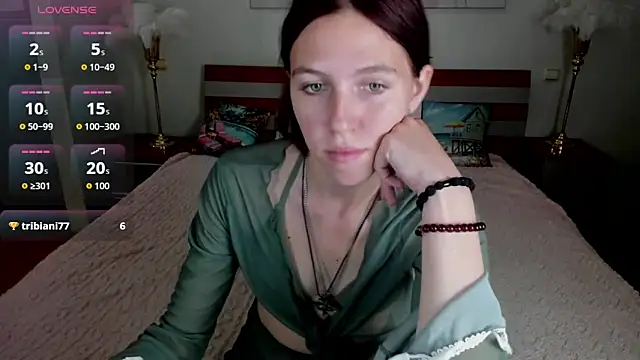 Snapshot of MaryRapunzel chatting on 06-11-26, 08:50 MaryRapunzel online show from 06-11-26, 08:50