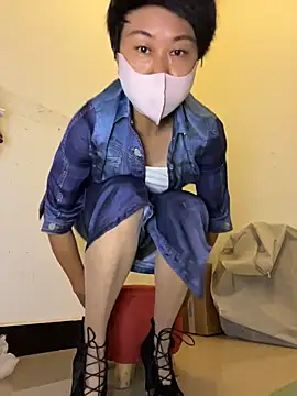 Snapshot of mmyun6 chatting on 06-21-26, 12:05 mmyun6 online show from 06-21-26, 12:05