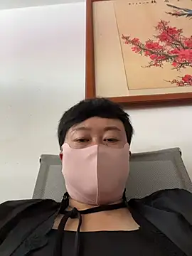 Snapshot of mmyun6 chatting on 06-30-26, 04:56 mmyun6 online show from 06-30-26, 04:56