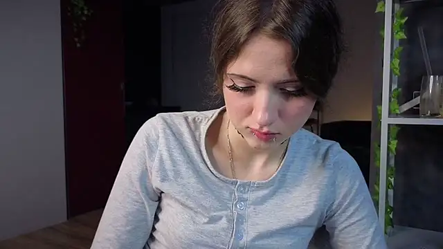 Snapshot of lovergirl4me chatting on 06-27-26, 05:41 lovergirl4me online show from 06-27-26, 05:41