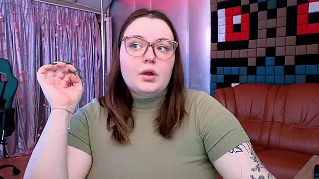 CatherineClaire online show from 05-29-26, 04:35