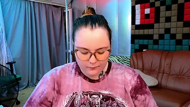 Snapshot of CatherineClaire chatting on 07-23-26, 04:25 CatherineClaire online show from 07-23-26, 04:25