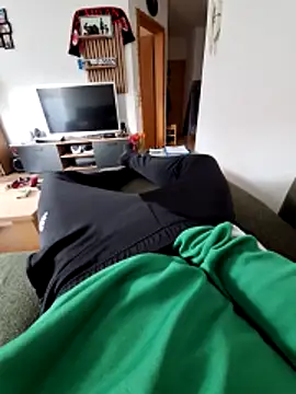 tom138jr online show from 04-20-26, 03:02