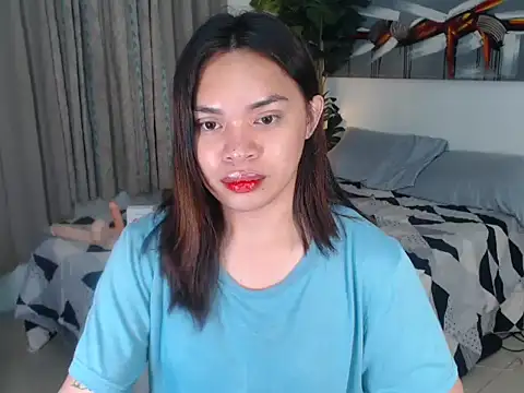 Snapshot of Tssassy chatting on 05-18-26, 06:23 Tssassy online show from 05-18-26, 06:23