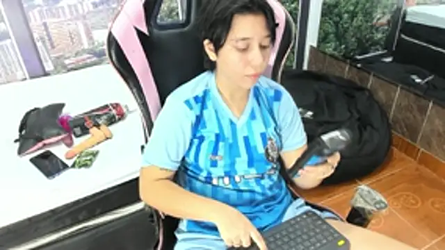 CloeAndKalifa online show from 07-18-26, 04:32