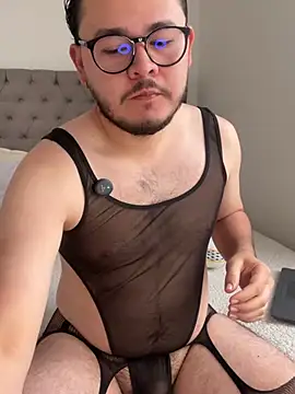 SubBoy bear online show from 05-17-26, 11:54