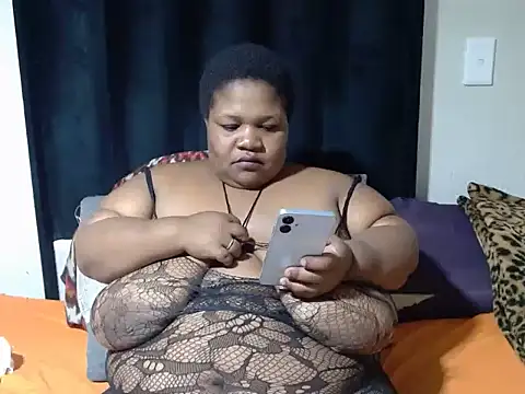 BBWMIDGET40 online show from 05-06-26, 04:11