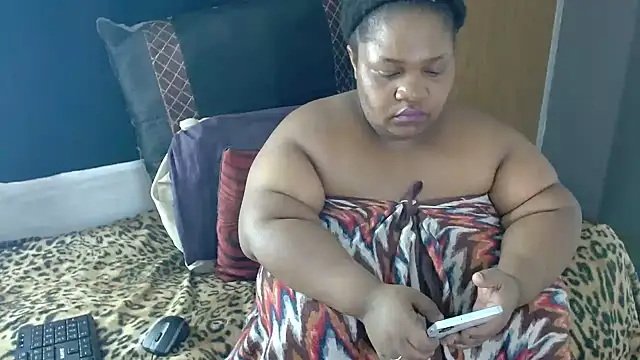BBWMIDGET40 online show from 06-15-26, 11:32