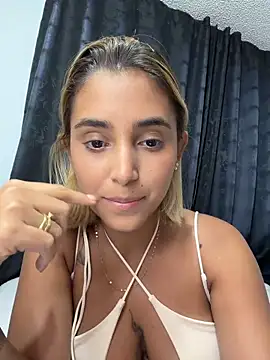 LoisC online show from 06-14-26, 04:57