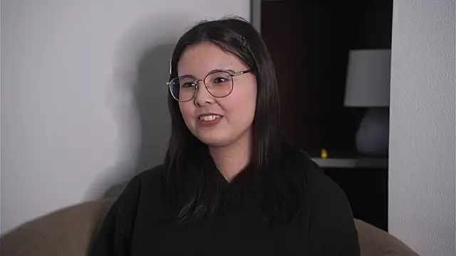 FlorentinaPinson online show from 04-22-26, 02:24