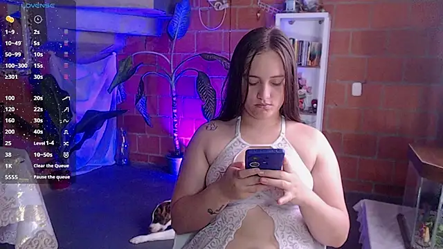 Valerymoon19 online show from 06-27-26, 04:46