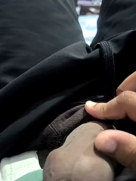 IndianDaddy0 online show from 04-23-26, 04:52