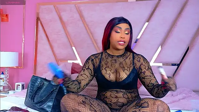 TiannahGlow online show from 05-26-26, 12:36