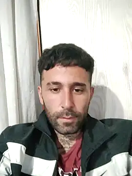 Snapshot of ferch0o12 chatting on 04-24-26, 01:29 ferch0o12 online show from 04-24-26, 01:29