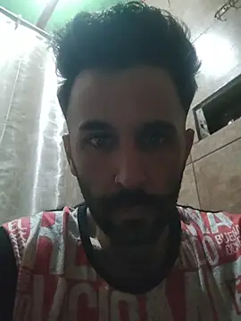 Snapshot of ferch0o12 chatting on 08-05-26, 07:41 ferch0o12 online show from 08-05-26, 07:41