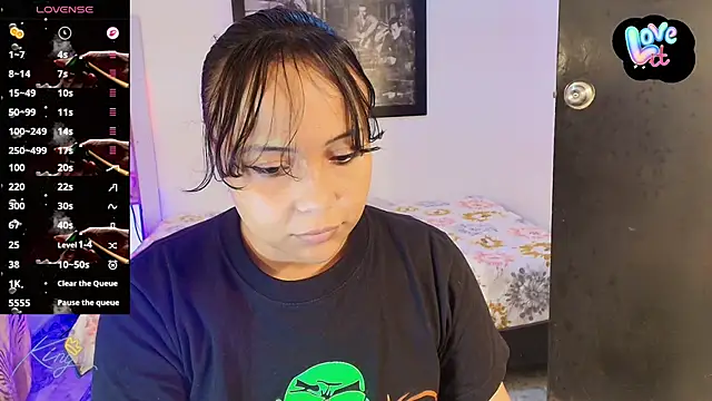  eilish  online show from 04-28-26, 08:24