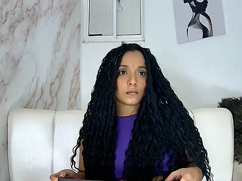 khiara jhones online show from 04-22-26, 03:46