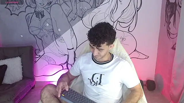 caius bigcock1 online show from 04-25-26, 12:30