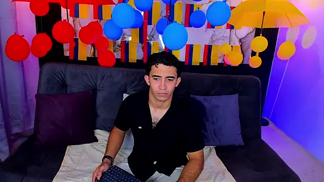 caius bigcock1 online show from 06-22-26, 12:38
