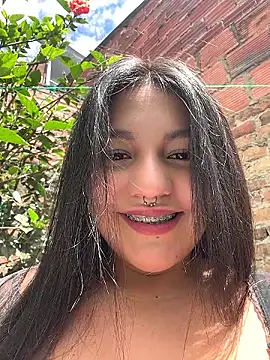 Snapshot of emily_gv1 chatting on 07-14-26, 05:52 emily gv1 online show from 07-14-26, 05:52