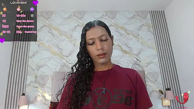 Snapshot of Mia_Hiills chatting on 06-06-26, 03:12 Mia Hiills online show from 06-06-26, 03:12