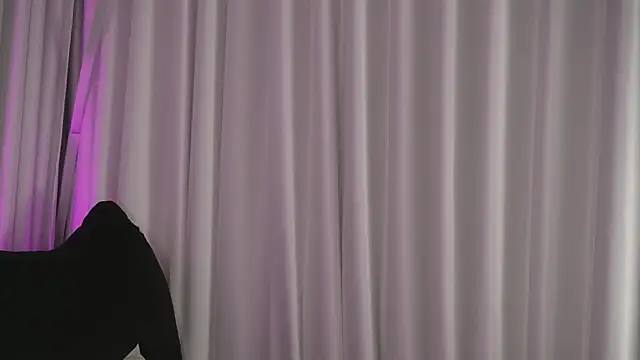 Snapshot of Tessa_ruxh chatting on 05-22-26, 11:19 Tessa ruxh online show from 05-22-26, 11:19
