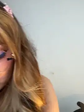 sofiakitty love online show from 05-27-26, 08:49