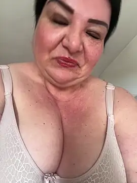 curvymilfmicha online show from 04-21-26, 01:39