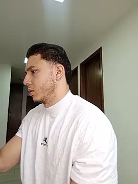 Snapshot of Maxx_valiant chatting on 05-07-26, 11:35 Maxx valiant online show from 05-07-26, 11:35