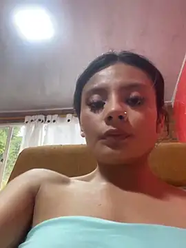 Snapshot of Pamela-rios- chatting on 05-20-26, 09:12 Pamela-rios- online show from 05-20-26, 09:12