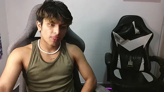 dany fans online show from 06-23-26, 04:43