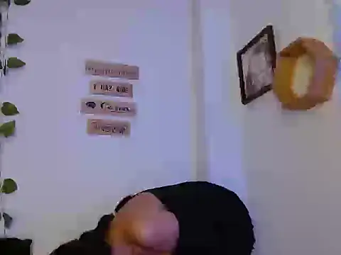 Jennal-Guerrero online show from 05-20-26, 11:46