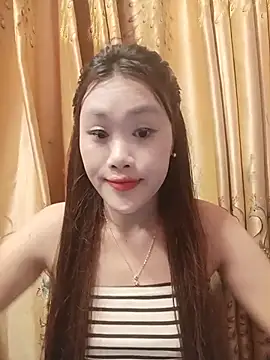 Snapshot of Ly-sexyy chatting on 07-18-26, 11:08 Ly-sexyy online show from 07-18-26, 11:08