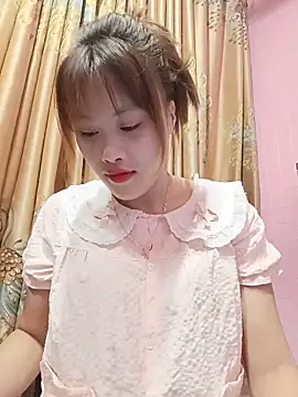 Snapshot of Ly-sexyy chatting on 06-12-26, 08:45 Ly-sexyy online show from 06-12-26, 08:45