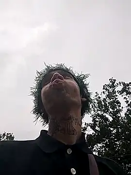CamsWRLD online show from 06-17-26, 03:22