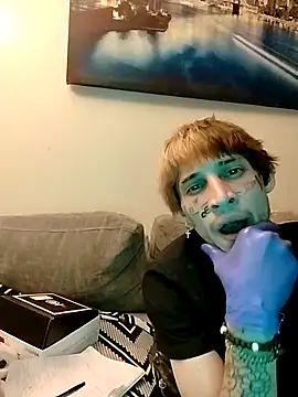 CamsWRLD online show from 04-21-26, 09:16